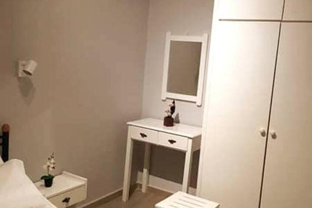 Golden Keys Apatment First Floor Apartman Moraítika Kültér fotó